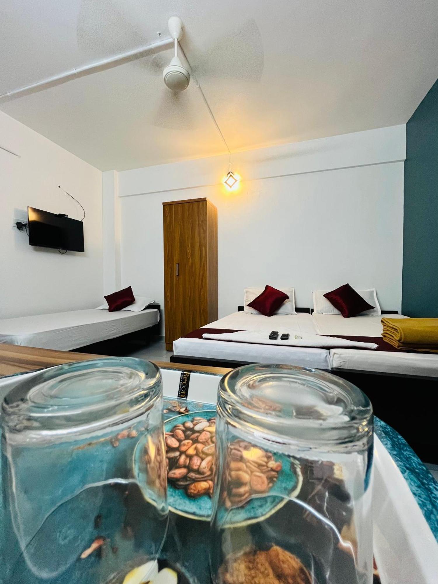 קוז'יקודה Priya Lodge מראה חיצוני תמונה