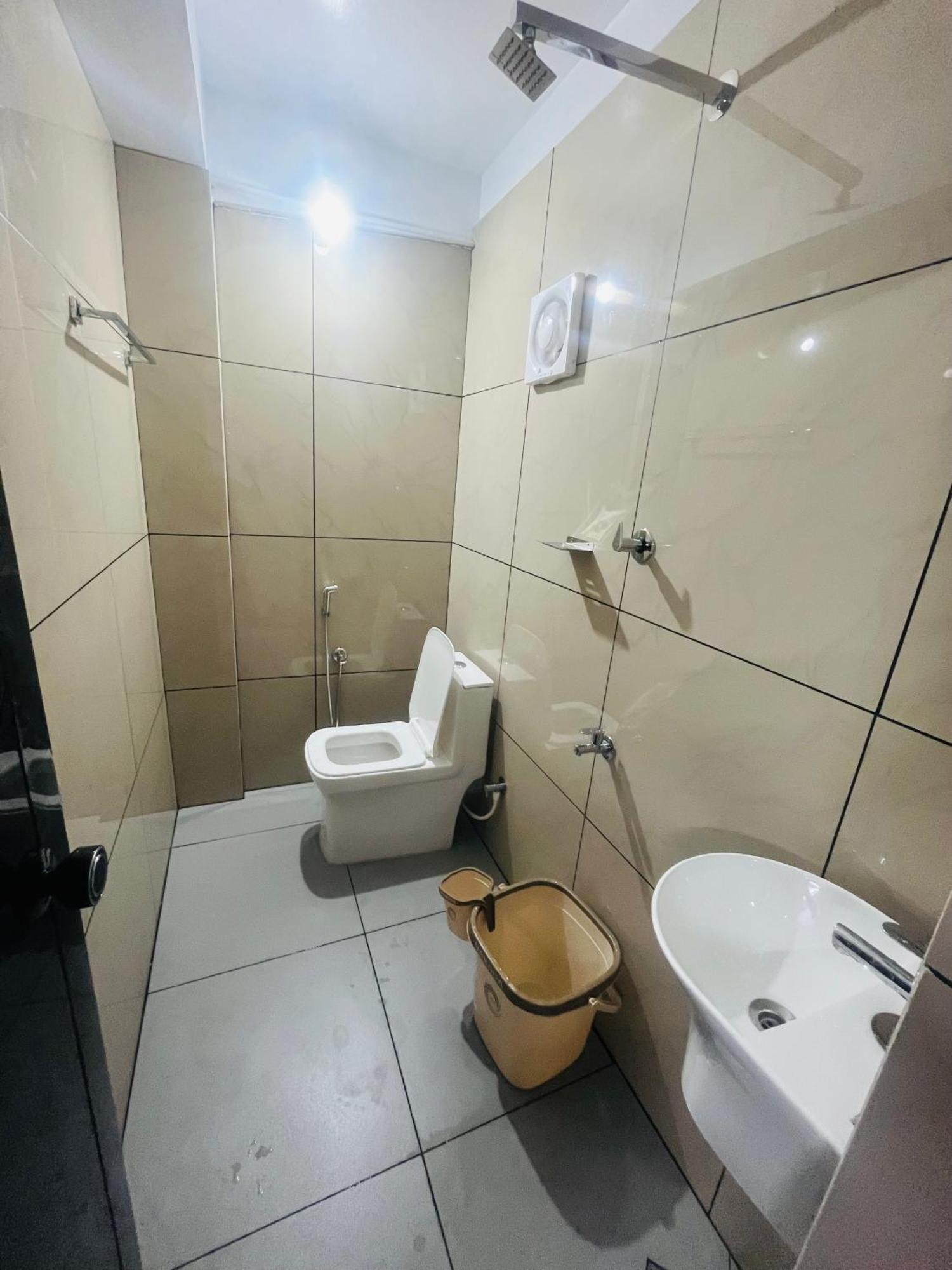 קוז'יקודה Priya Lodge מראה חיצוני תמונה